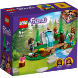 LEGO&reg; Friends - Cascada din padure (41677)