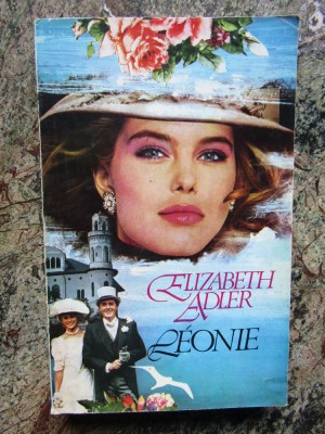 LEONIE-ELIZABETH ADLER foto