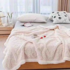 Patura cocolino 200x230cm,tip tricotaj cu blanita,crem-F041
