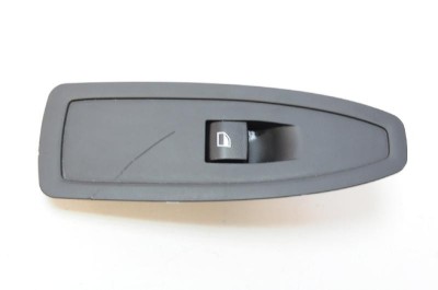 Buton geam ușă st&amp;acirc;nga față BMW 3 F30, F80 2013 OEM: 9208107 2182151 foto