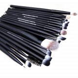 Cumpara ieftin Set 20 Pensule Make Up Profesioniste Pentru Fond De Ten Buze Pleoape Eyeliner