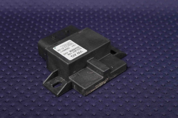 Alt modul de control VW BEETLE Cabrio 5C7, 5C8 2012 OEM: 5C0907159 2369122