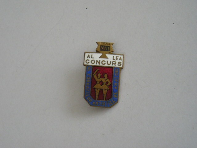 QW9 K 23 - Insigna tematica arta comunism - concursul form artistice de amatori