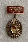 Insigna fruntaș &icirc;n intrarea utecista