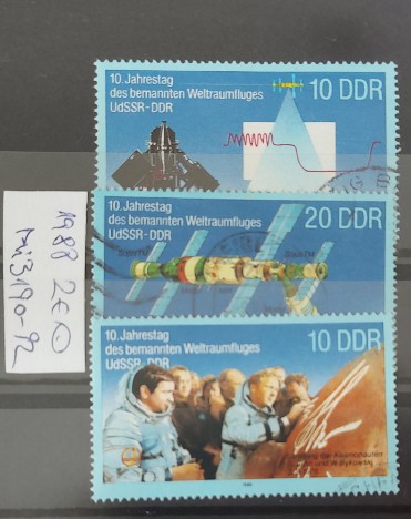 TS21 - Timbre serie DDR 1988 Mi 3190-92 Cosmos