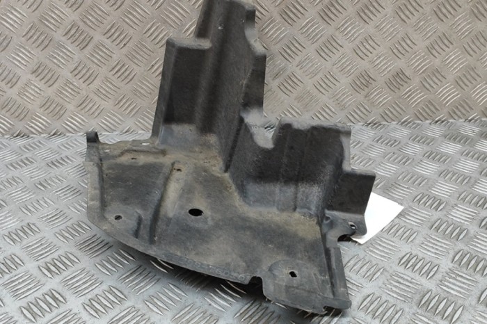 Scut motor st&acirc;nga spate LEXUS UX _AA1_, _AH1_, _MA1_ 2020 OEM: 58399-76010 28056387