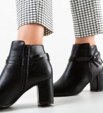 Cumpara ieftin Botine dama Walton Negre