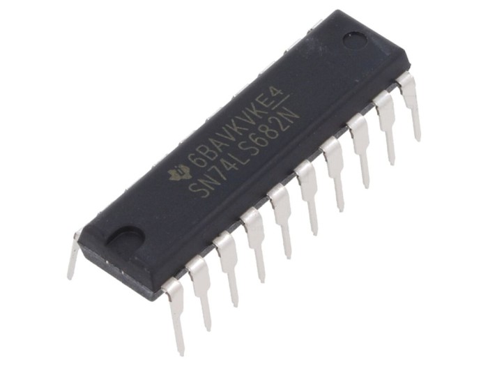 Comparator digital 8bit DIP20 THT