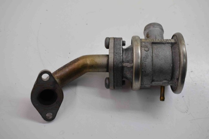 Supapa EGR AUDI A6 4G2, C7, 4GC 2013 OEM: 06B131101K