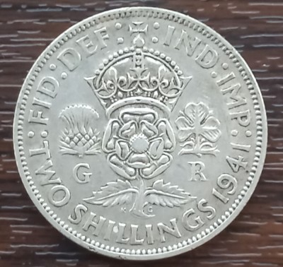 (A835) MONEDA DIN ARGINT ANGLIA - 2 SHILLINGS 1941, REGELE GEORGE AL VI-LEA, 11,31 GRAME, PURITATE 500 foto