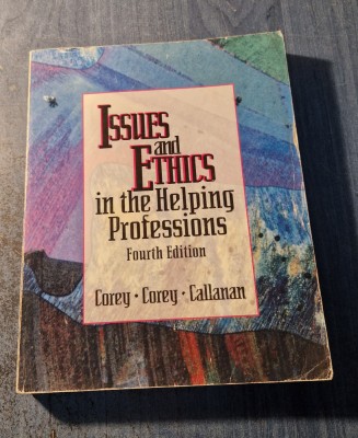 Issues and ethics in the helping prodessions Corey Callanan foto