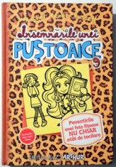INSEMNARILE UNEI PUSTOAICE VOL. 9 de RACHEL RENEE RUSSELL , 2015