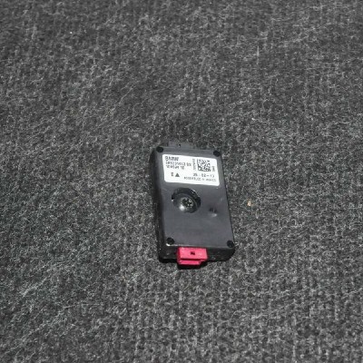 Amplificator de antena BMW 3 F30, F80 2013 OEM: 9231443 2664662 foto
