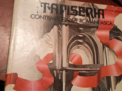 TAPISERIA CONTEMPORANA ROMANEASCA Mircea Grozdea - 1982 foto