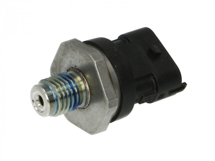Senzor, presiune combustibil IVECO DAILY III platou / sasiu (1999 - 2006) BOSCH 0 281 002 909