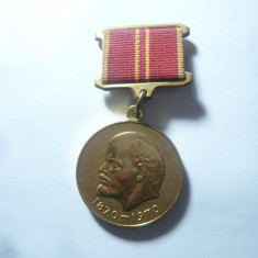 Medalie 100 Ani de la nasterea lui Lenin ,URSS ,bronz aurit d=3,2cm