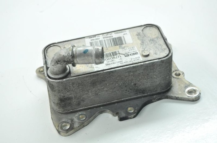 Răcitor de ulei MERCEDES-BENZ SPRINTER 3-t Furgon 906 2011 OEM: A6511800665 2212081