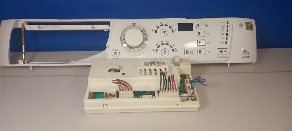 Placa electronica masina de spalat Hotpoint Ariston ARXF125 / C27 |  Okazii.ro