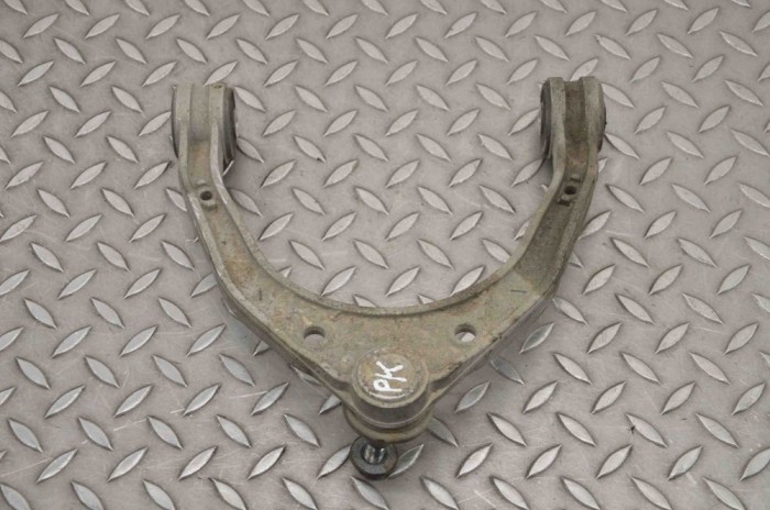 Braț superior st&acirc;nga față VW TOUAREG 7LA, 7L6, 7L7 2009