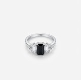 Cumpara ieftin Inel din Argint 925 cu Onix Negru Emerald Cut E i Zirconiu , Colectia Noir Vintage