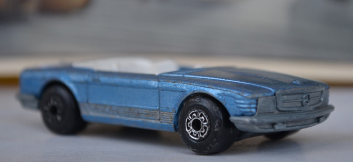 Macheta Matchbox Superfast nr 6 Mercedes 350 SL