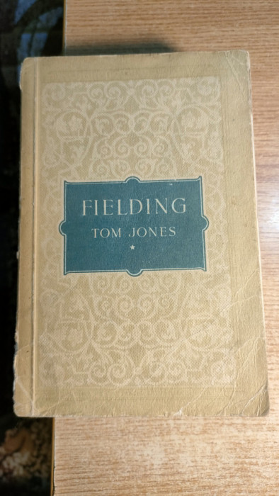 Henry Fielding - Tom Jones - Povestea unui copil gasit - vol. I (ESPLA, 1956)