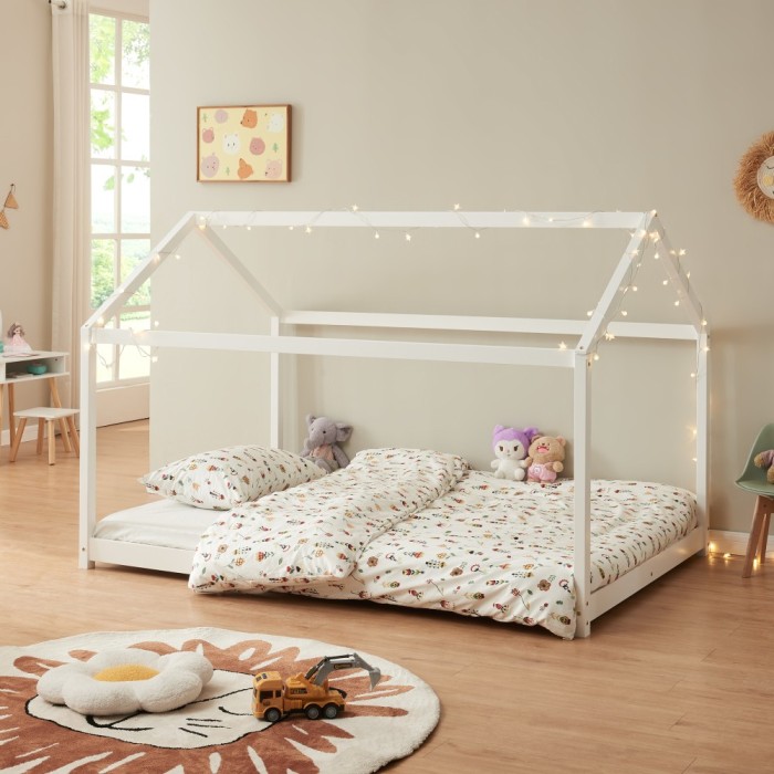 Pat casuta copii Cerro 206x126x134cm brad alb [en.casa] HausGarden Leisure