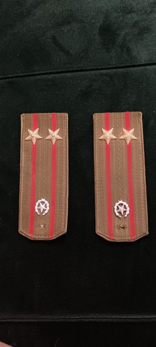 Epoleți Militarii