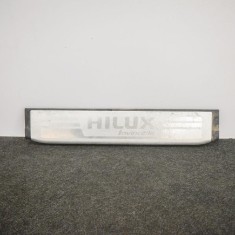 TOYOTA HILUX VII Pick-up _N1_, _N2_, _N3_ 2015 OEM: 67913-0K020 SKU: 10613645