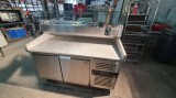 Banc Pizza de lucru cu 2 usi si blat de granit si Vitrina de ingrediente 6 GN 1/3