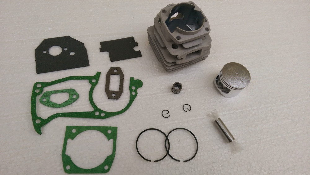 Kit Cilindru Set Motor + Piston + Segmenti + Garnituri Drujba Chinezeasca  45cc | Okazii.ro
