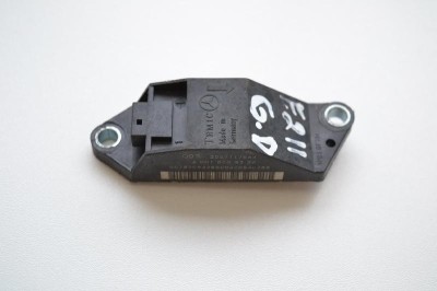 Senzor de impact dreapta spate MERCEDES-BENZ E W211 2005 OEM: A0018209326 1856622 foto