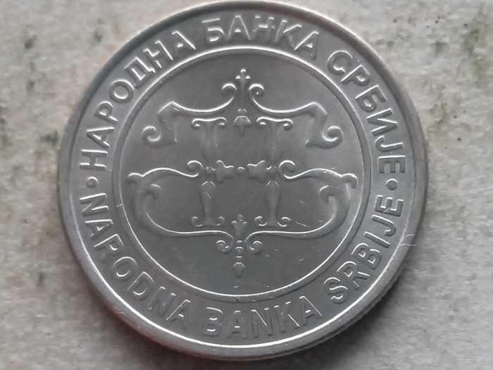 SERBIA-20 DINARA 2003