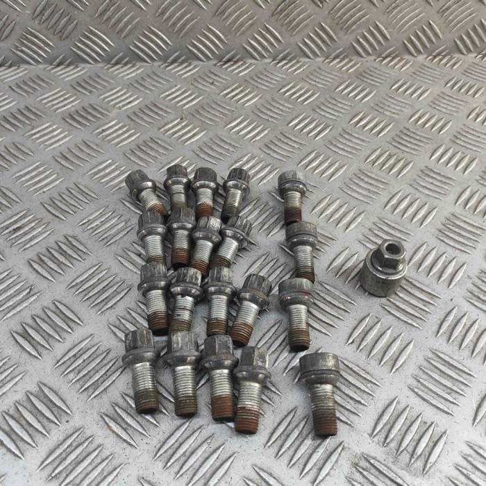 Set prezoane roata SKODA SUPERB III Estate 3V5 2021 OEM: WHT001812,5J0698139 31891398