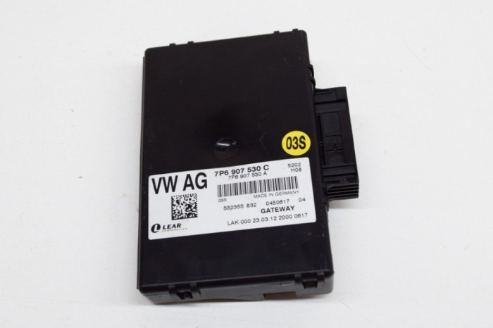 Unitate de control Gateway VW TOUAREG 7P5 2012 OEM: 7P6907530C,7P6907530A | 15241282