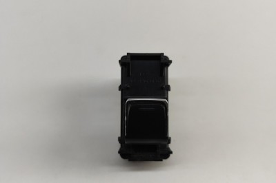 Buton geam ușă dreapta spate LEXUS RX _L2_ 2019 OEM: 84810-48050 30374650 foto