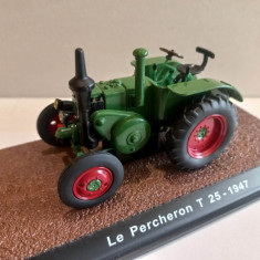 Macheta tractor Le Percheron T25 - 1945 scara 1:32 Atlas