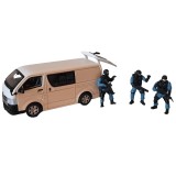Macheta auto Toyota Hiace SDU Van,cu figurine 1:64 ERA CAR