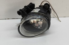 Proiector ceață dreapta față AUDI Q3 8U 2013 OEM: 8T0941700,89205622 | 30778094