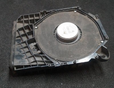 Subwoofer BMW 3 Touring E91 2007 OEM: 9143233430407860481 2013926 foto