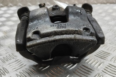 Etrier de fr&amp;acirc;nă dreapta față BMW X2 F39 2020 OEM: 6860268 28494416 foto
