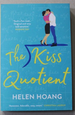 THE KISS QUOTIENT by HELEN HOANG , 2018 foto