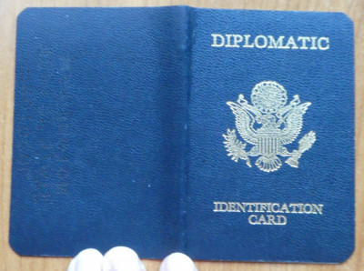 Carte de identitate diplomatică emisa de SUA pentru sotia lui Dan Grigorescu foto