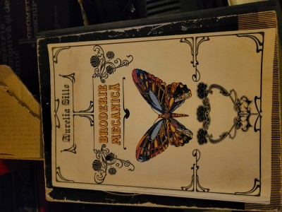 Broderie mecanică vintage foto