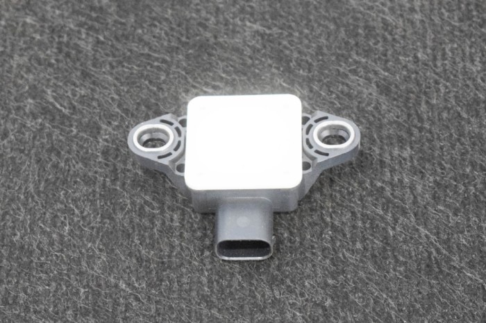Senzor de accelerație MERCEDES-BENZ E Coupe C207 2014 OEM: A0009059101,0265005876 10891935