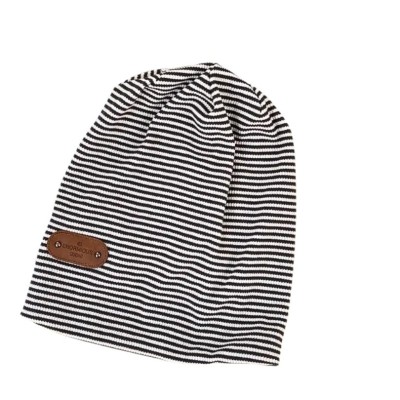 Caciula unisex casual foto