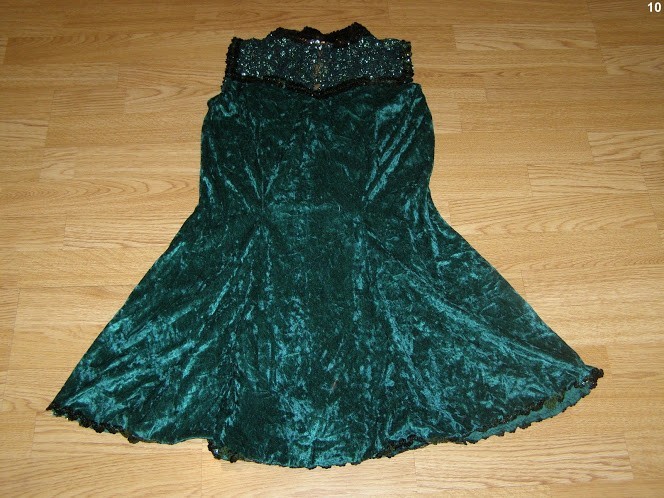 costum carnaval serbare rochie dans gala pentru adulti marime L costum carnaval serbare rochie dans gala pentru adulti marime L