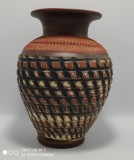 Cumpara ieftin LICHIDARE ! Vaza din ceramica, anul 1956, curent Op-art -