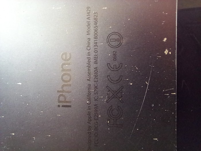 Iphone 5 model 1429 DEFECT 1