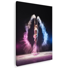 Tablou femeie dansand prin nor de praf, roz 2047 Tablou canvas pe panza CU RAMA 20x30 cm